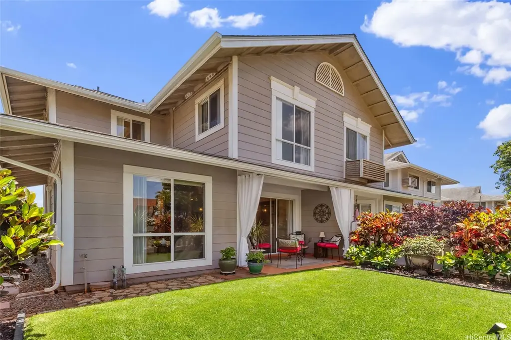 94-642 Lumiauau Street # B4, Waipahu