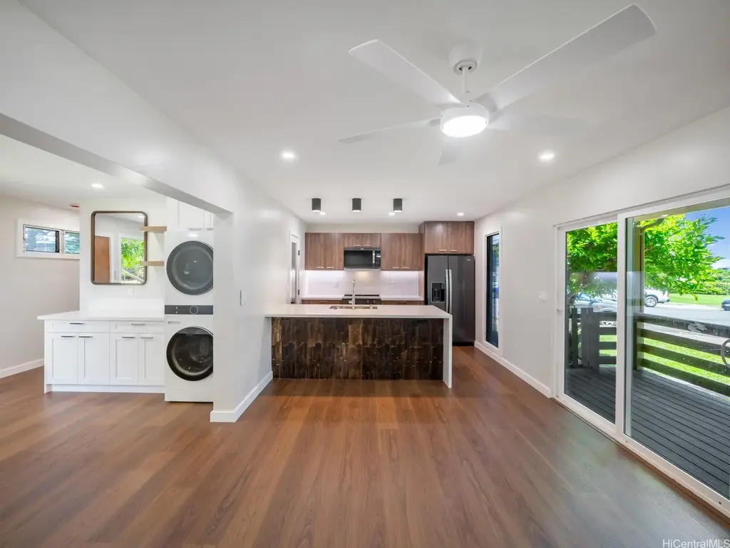 98-1456 Koaheahe Street # 72, Pearl City