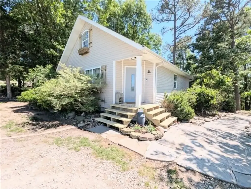 12085 Bridge Mountain, Omaha