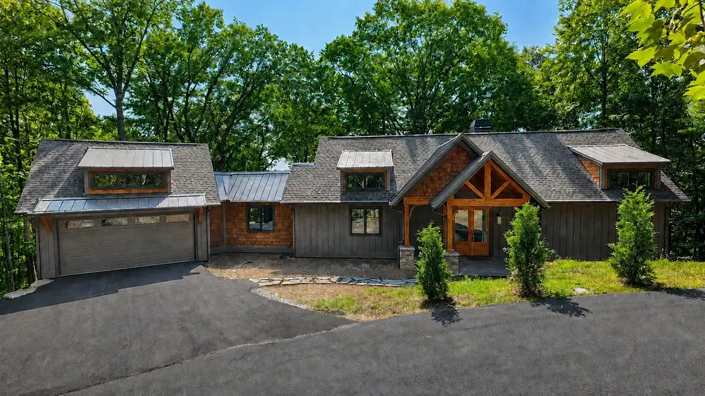 305 Easy Springs Road, Sapphire