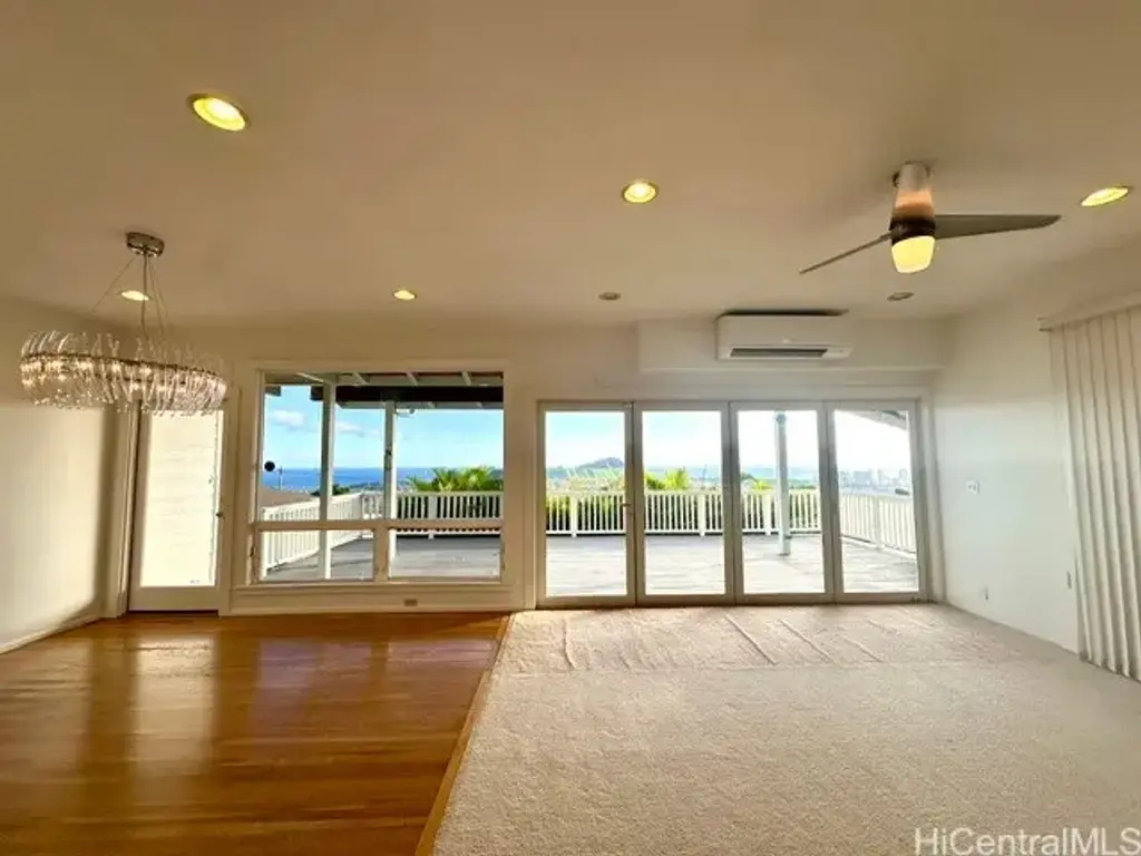 3943 Nioi Place, Honolulu