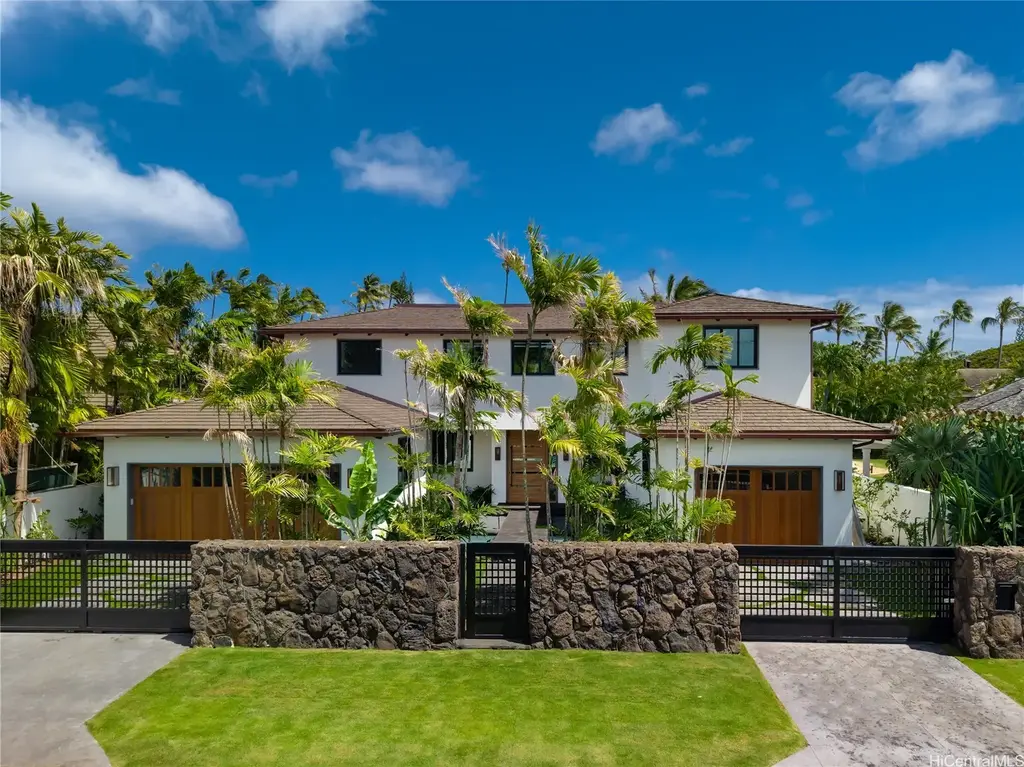 4561 Aukai Avenue, Honolulu