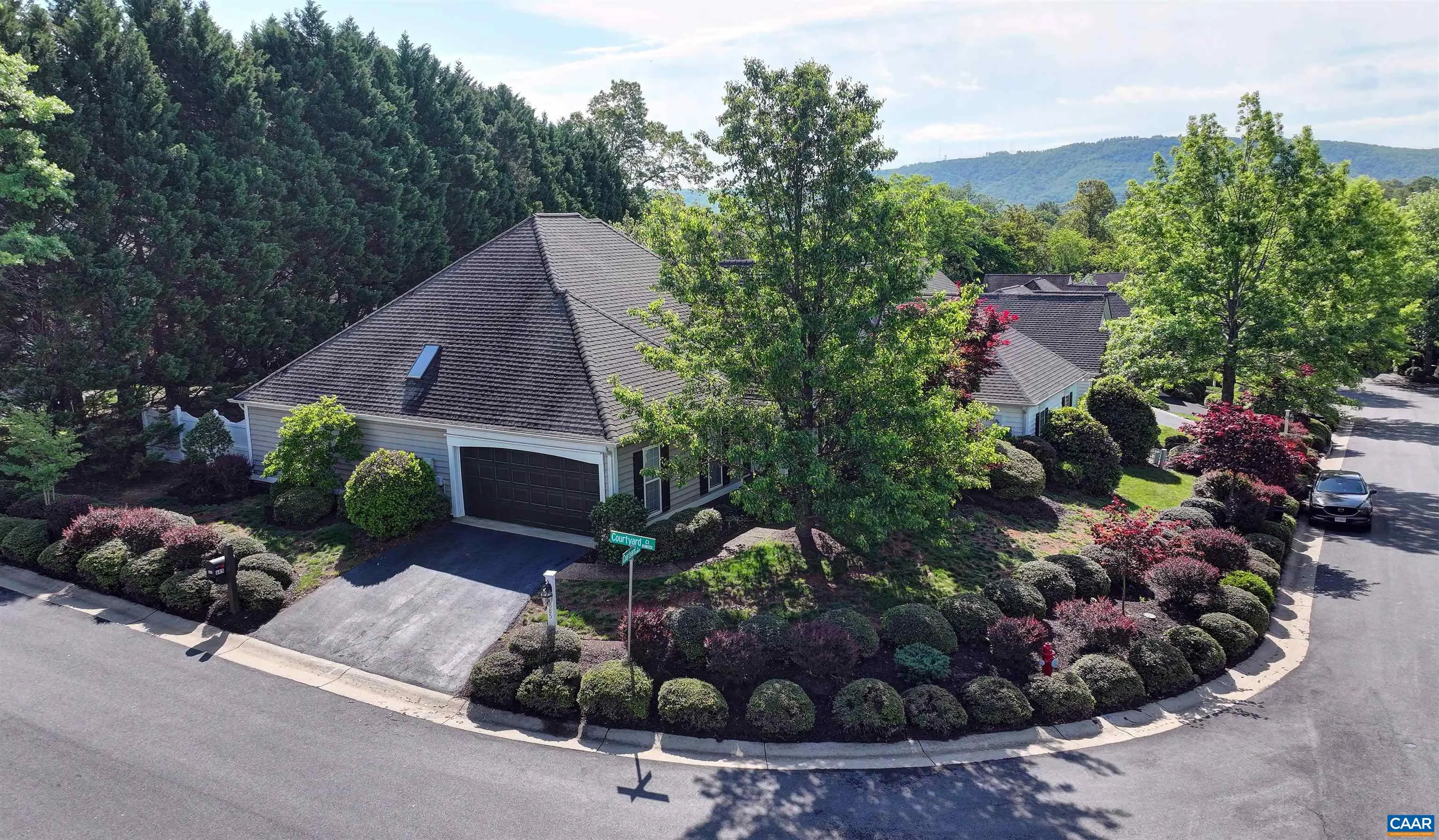 685 Courtyard Ct, Charlottesville