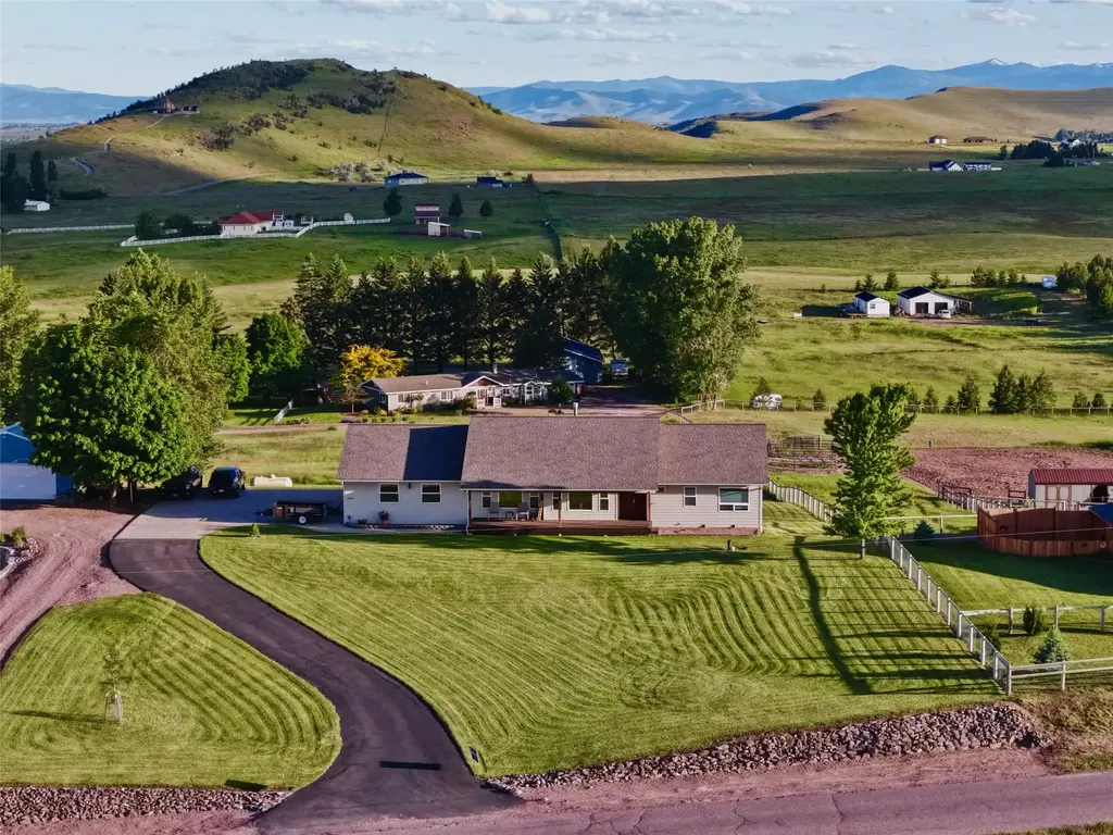 38491 Kerr Dam Road, Polson