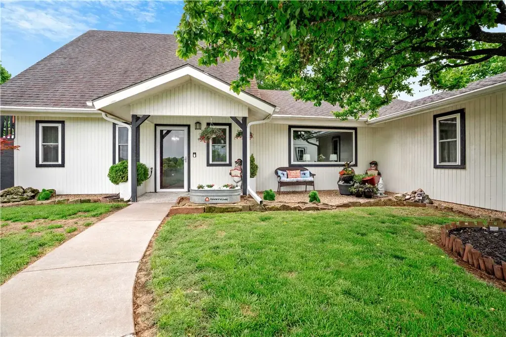 1824 N Pershing Street, Fayetteville