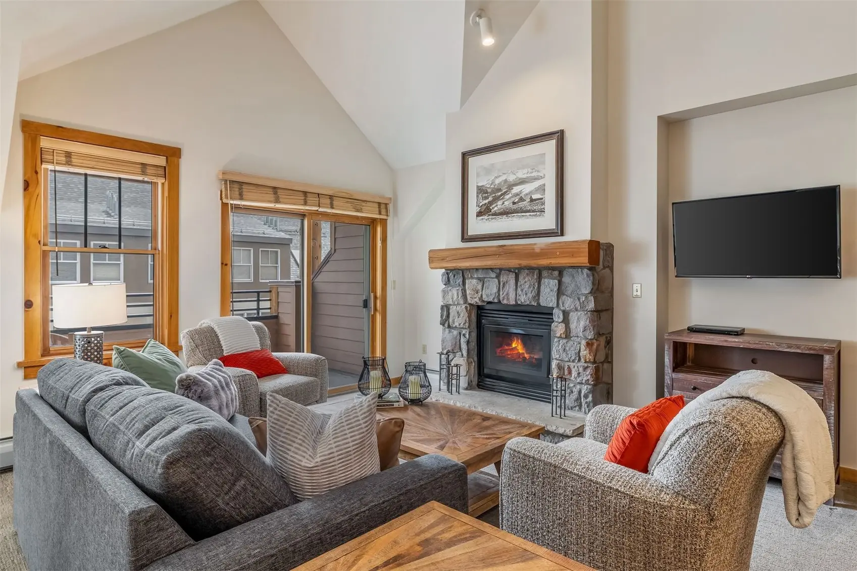 100 Dercum Square 8415, Keystone