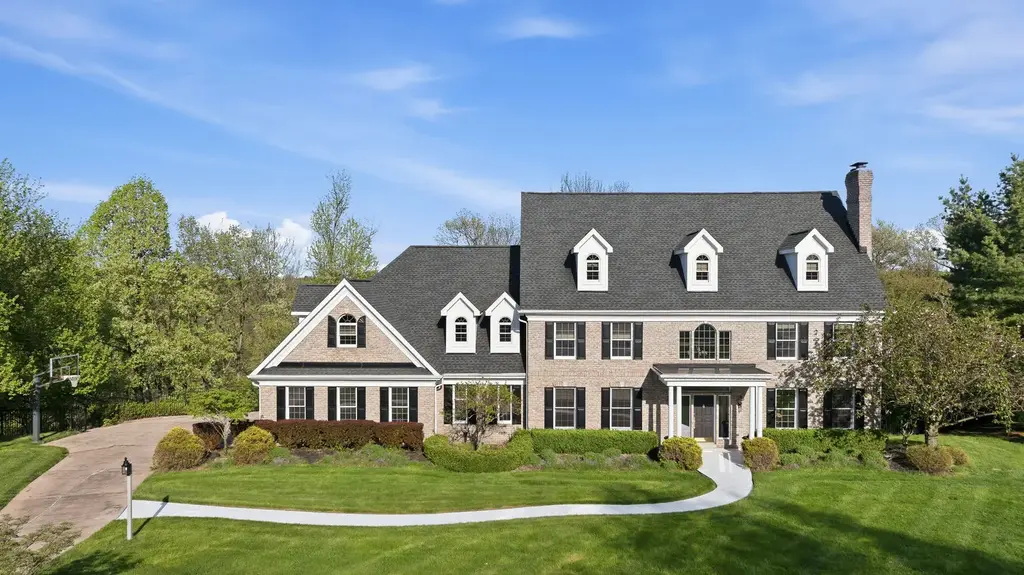 5005 Old Orchard Lane, Adams