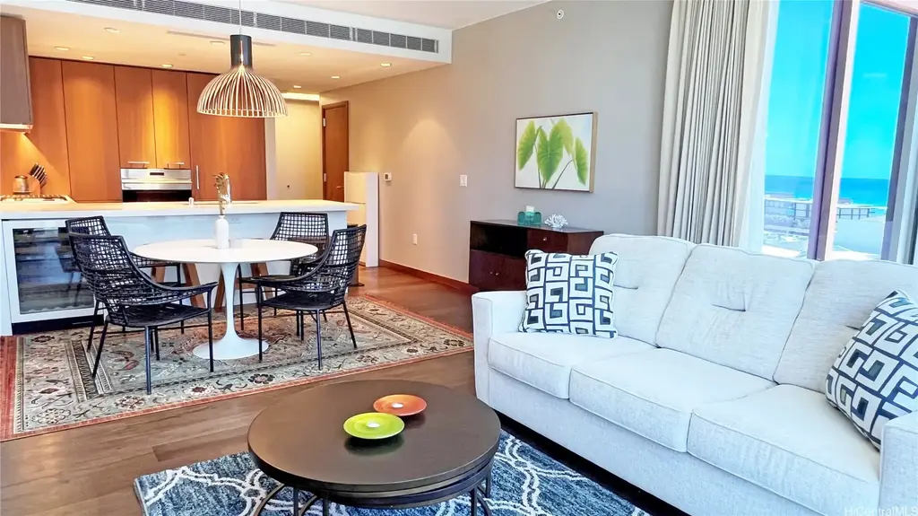 1555 Kapiolani Boulevard # 1409, Honolulu