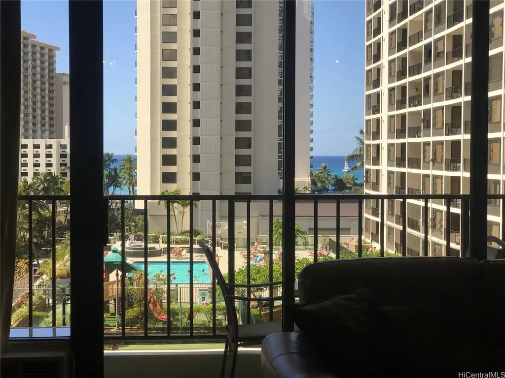 201 Ohua Avenue # 912 T-2, Honolulu