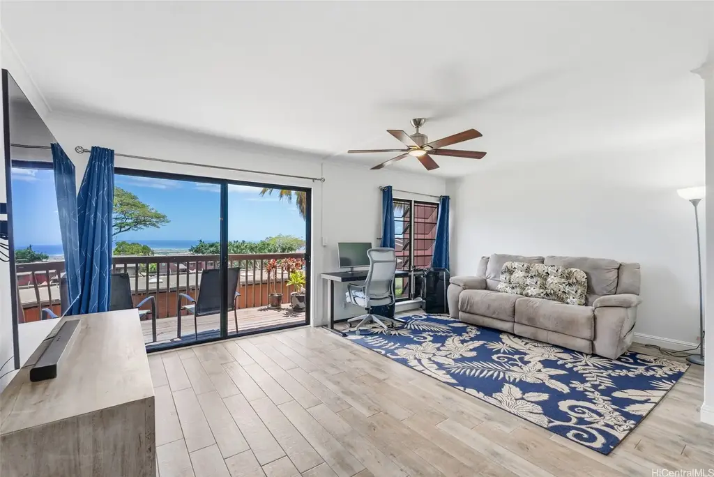 92-836 Kinohi Place # 16, Kapolei