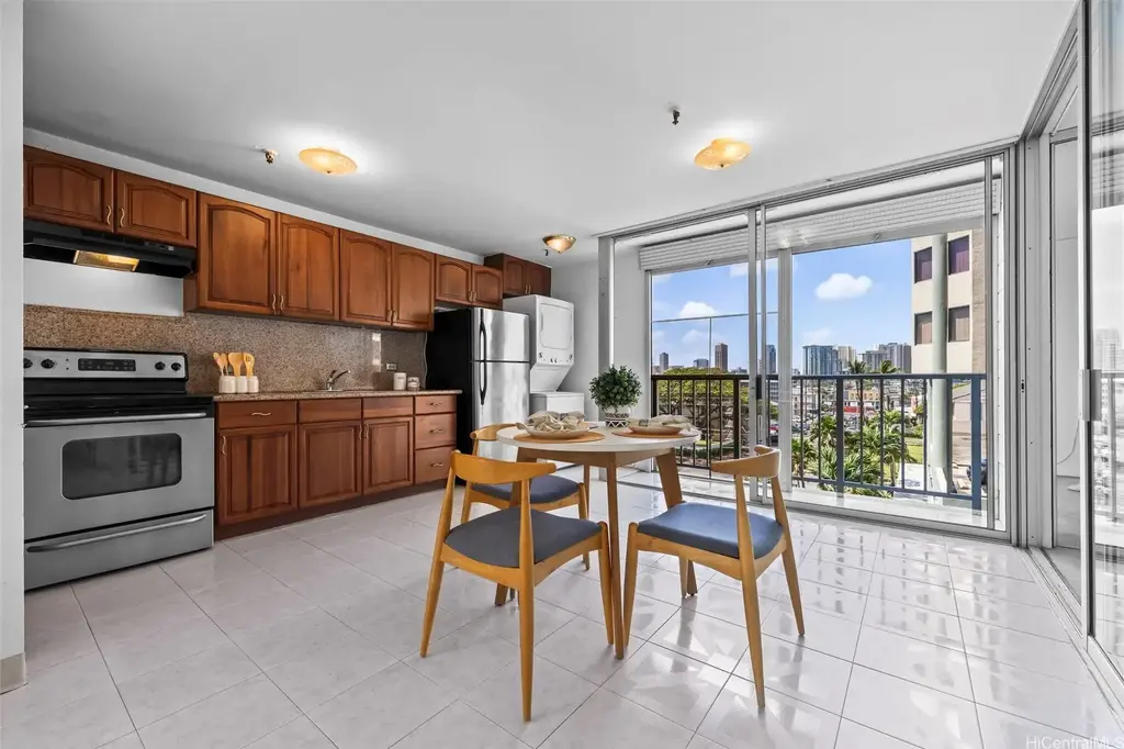 1226 Alexander Street # 501, Honolulu