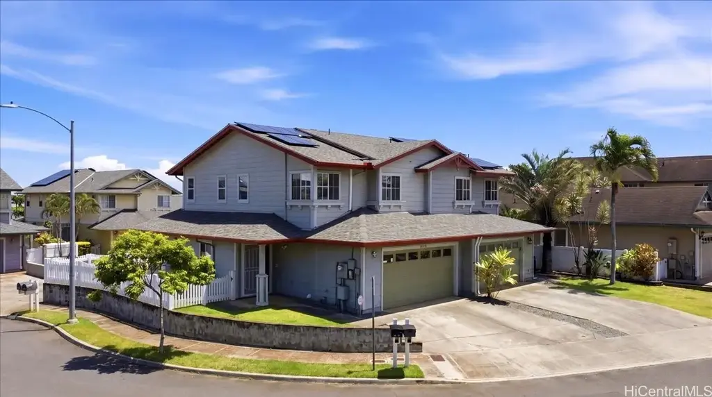 94-1071 Kanawao Street, Waipahu