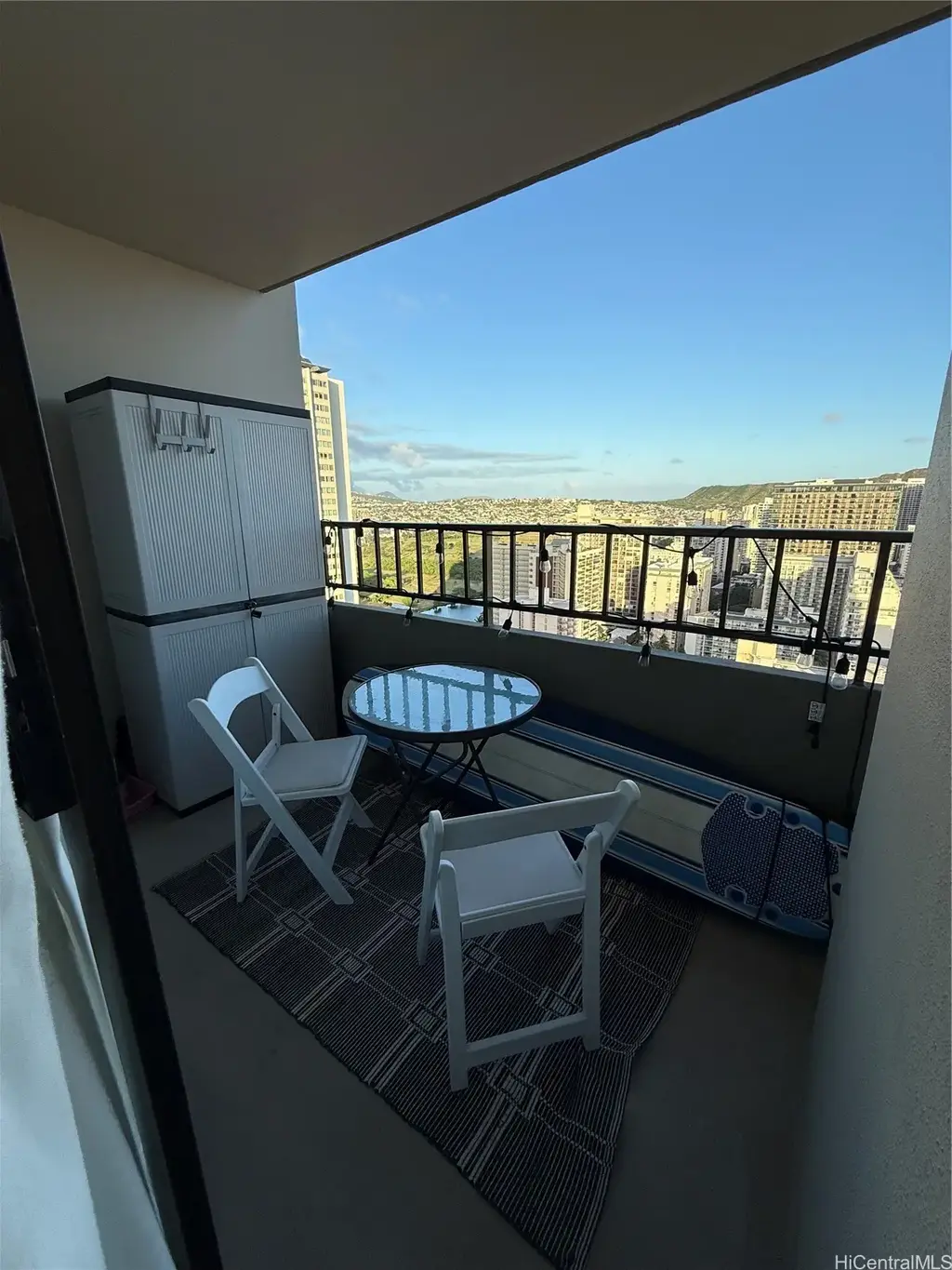 2240 Kuhio Avenue # 3006, Honolulu