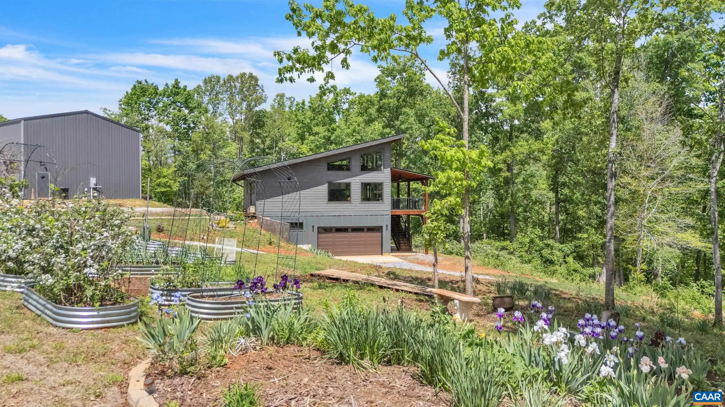 2032 Turkey Mountain Rd, Amherst