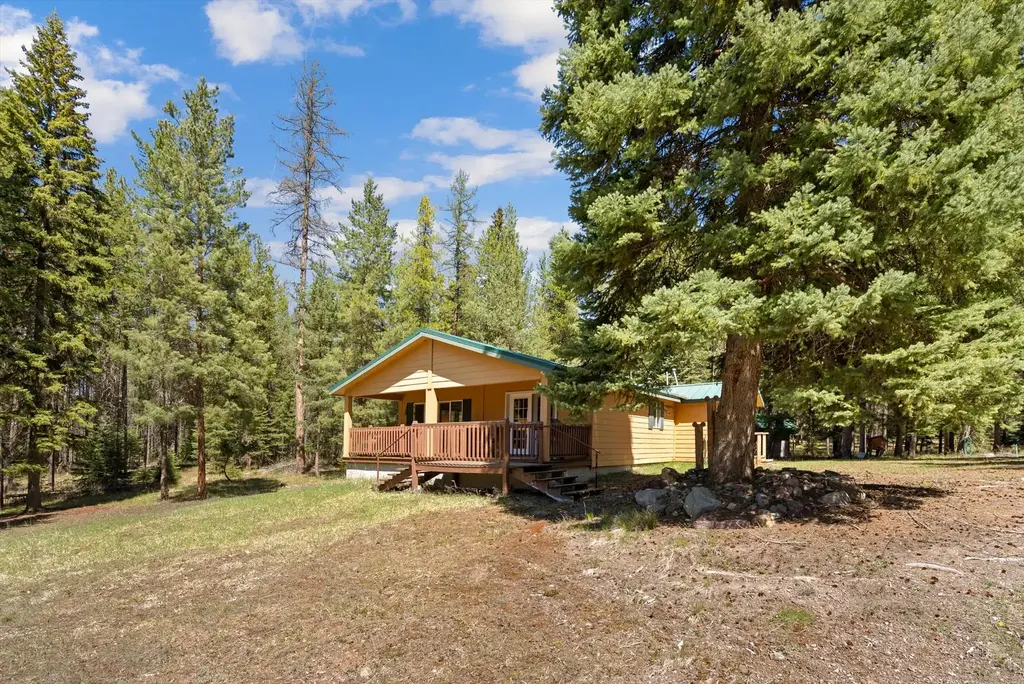 285 Trapper Drive, Condon