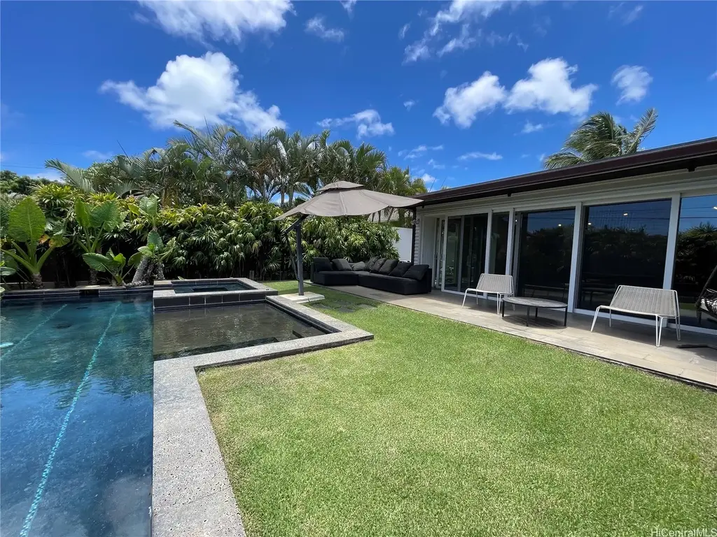 1164 Koloa Street, Honolulu