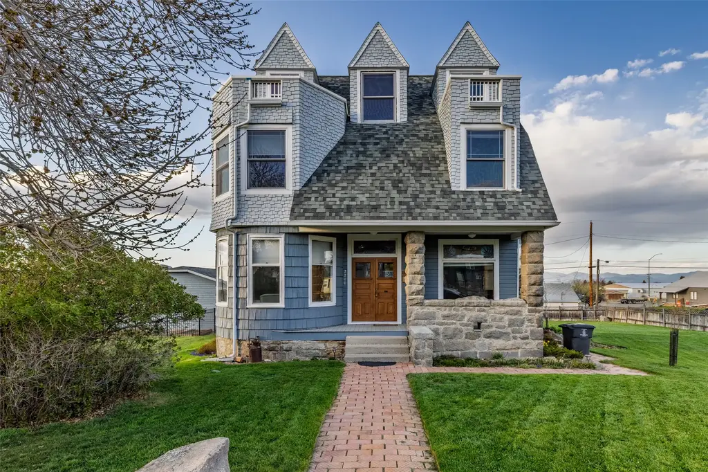 2200 Cannon Street, Helena