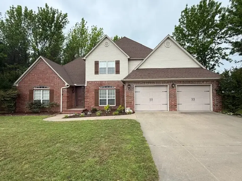 28 Angelfish Court, Russellville