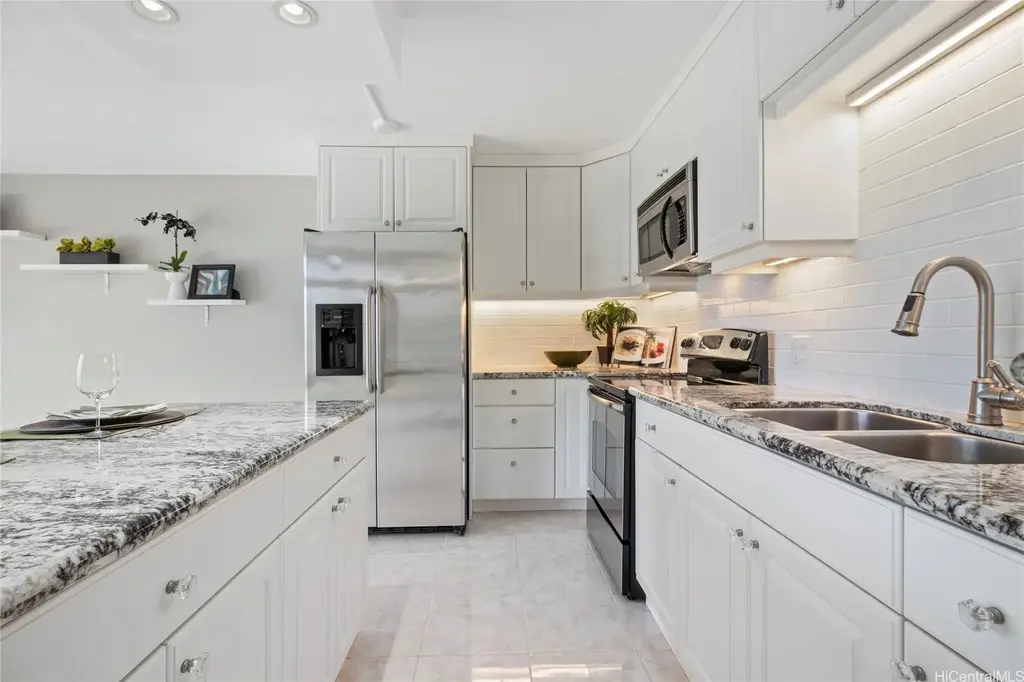 (unit #1223) 1511 Nuuanu Avenue, Honolulu