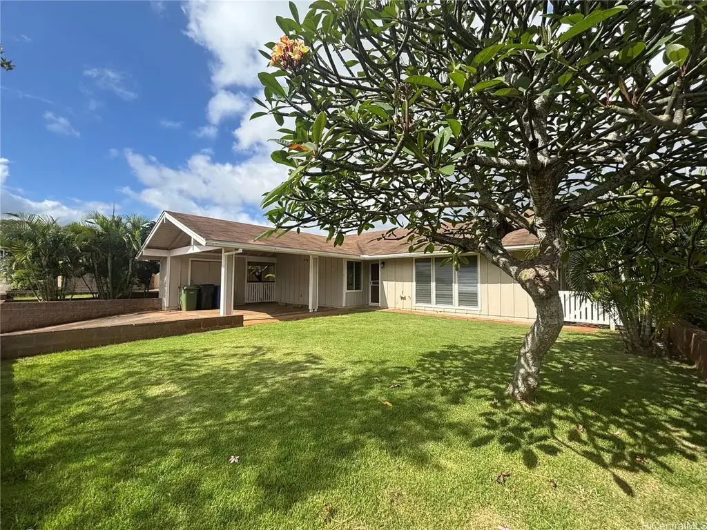 94-418 Kauopua Street, Mililani