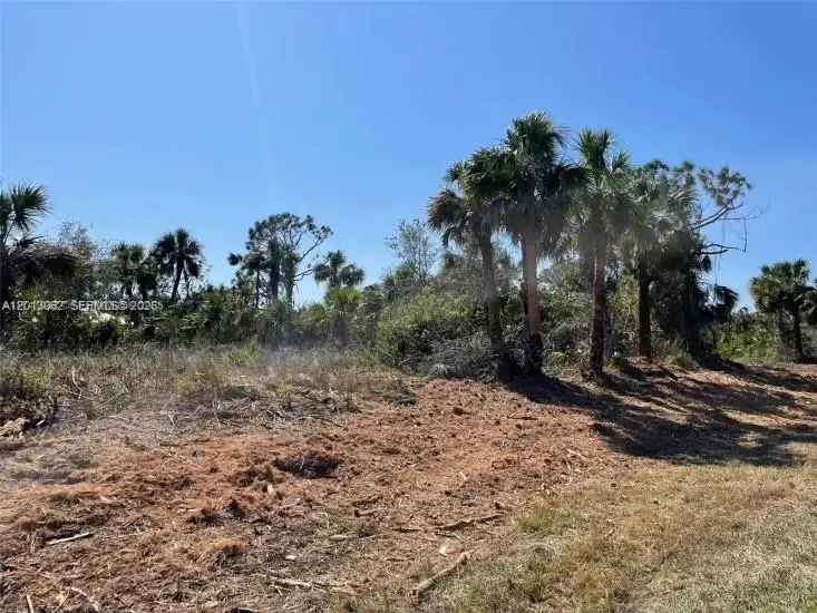 3 of 5 - 14375 Howard Avenue, Port Charlotte, FL