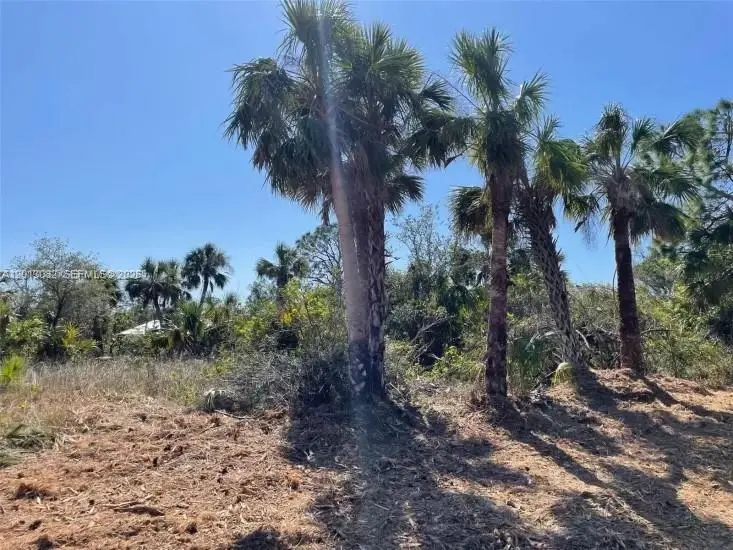 4 of 5 - 14375 Howard Avenue, Port Charlotte, FL