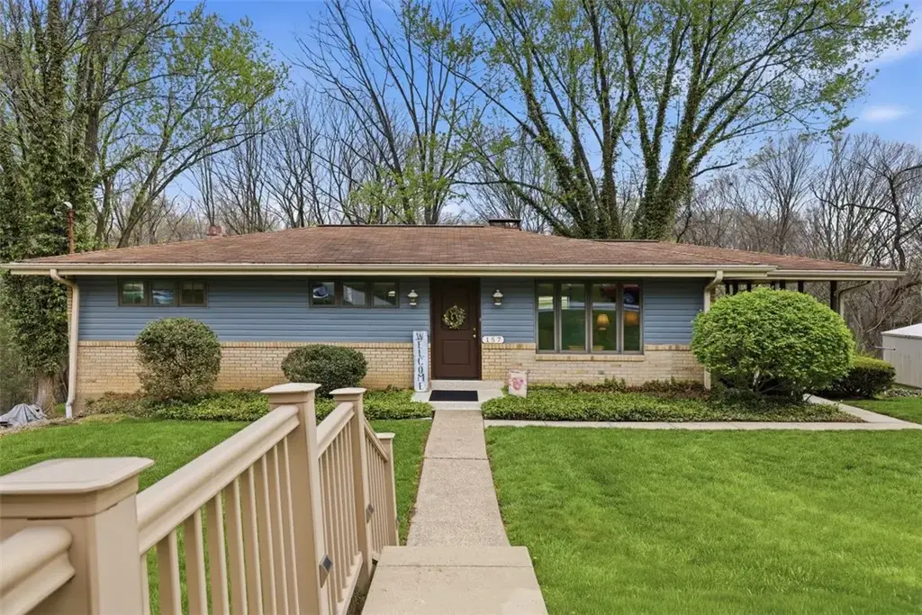 157 Broadbent Road , Ohio