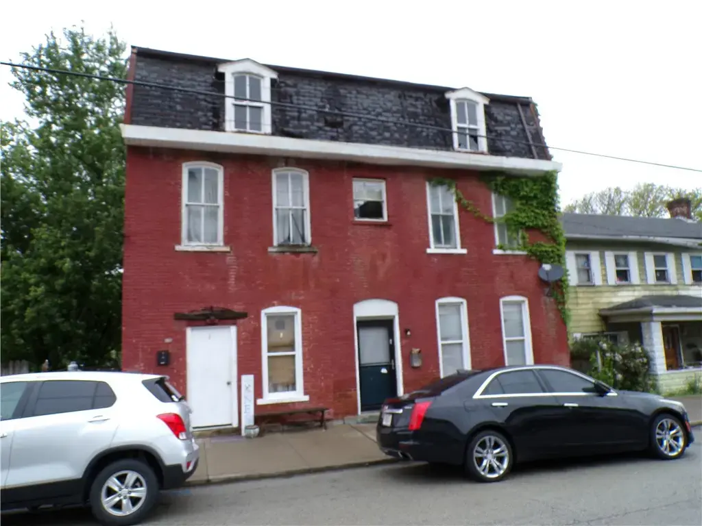 207-209 2nd Street , West Newton