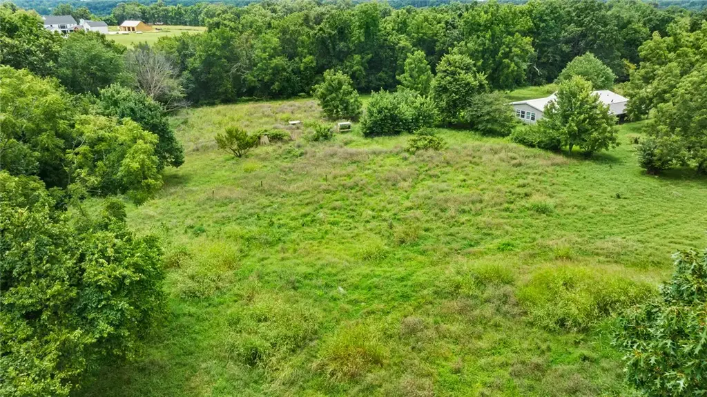 Ravine St Lot 2b, Cave Springs