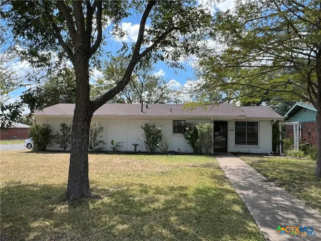 413 E Walker Avenue, Temple