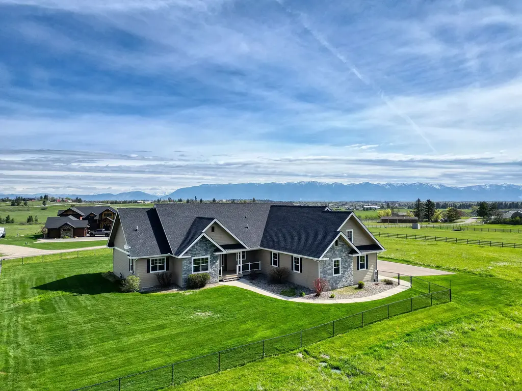170 Milky Way, Kalispell