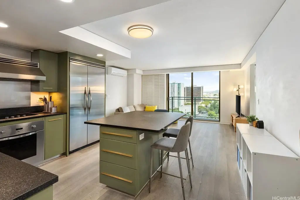 1200 Queen Emma Street # 1501, Honolulu