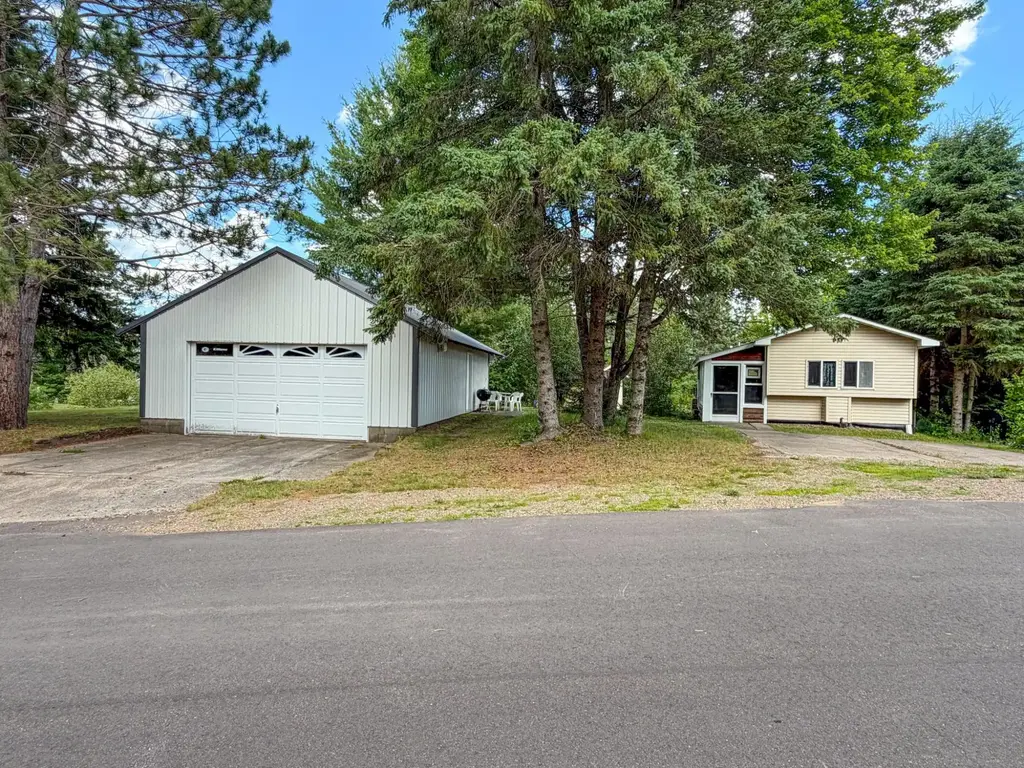 N14054 Linden Ave, Fifield