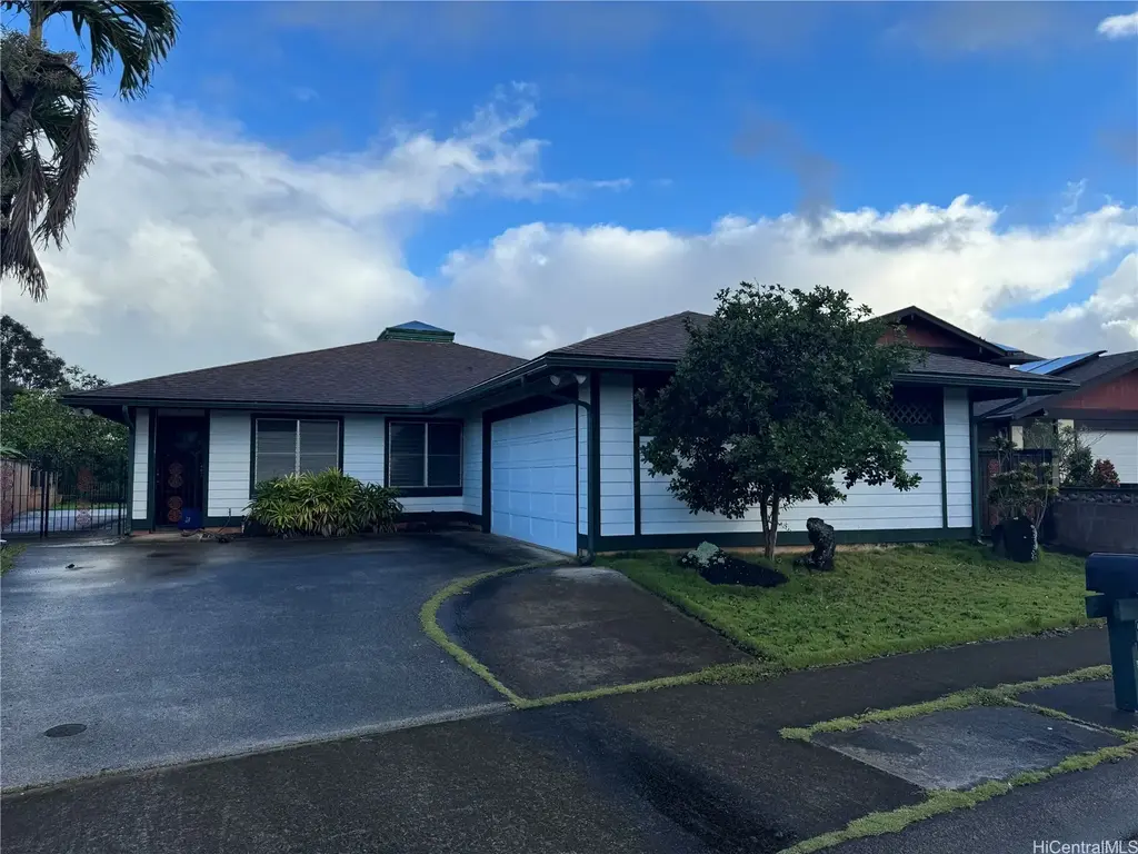 95-745 Lanipaa Street, Mililani