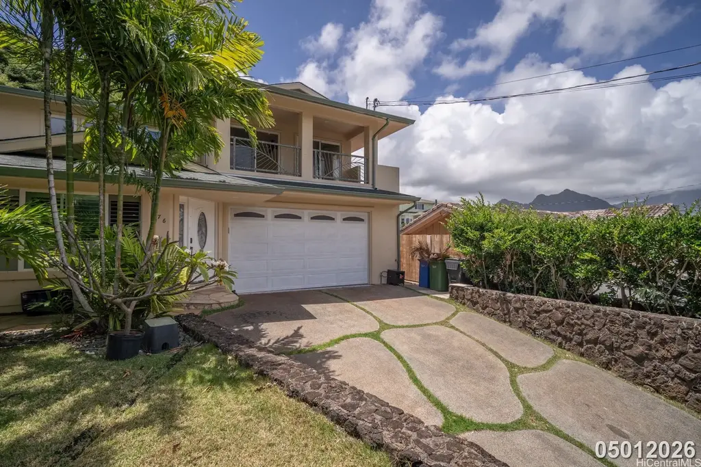 976 Kalawai Place, Kailua