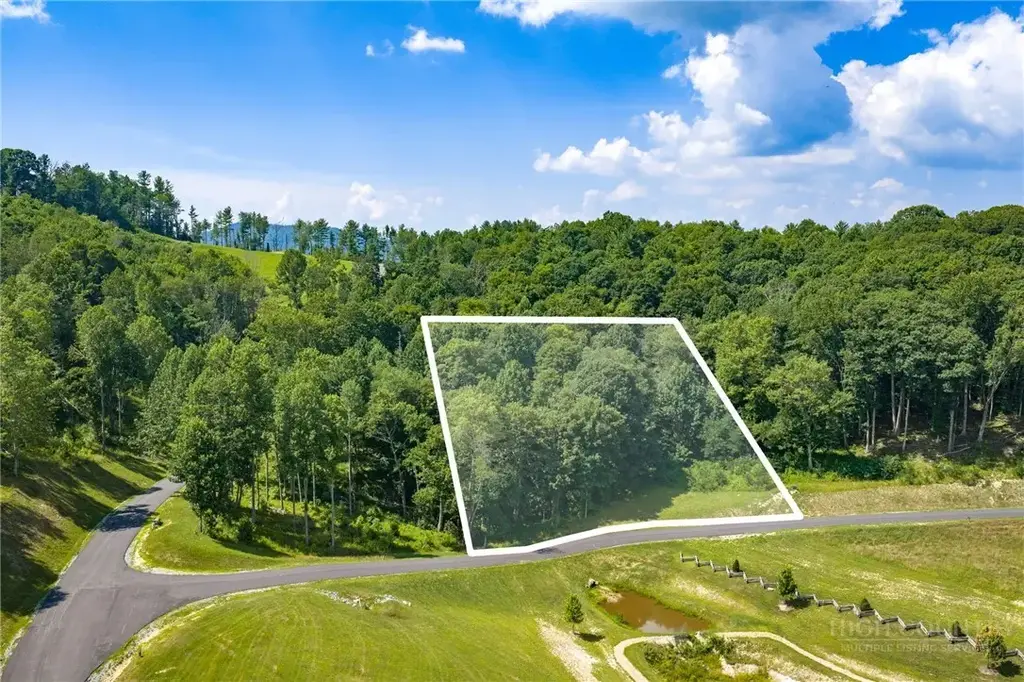 Wr-13 Firethorne Lane, Elk Park