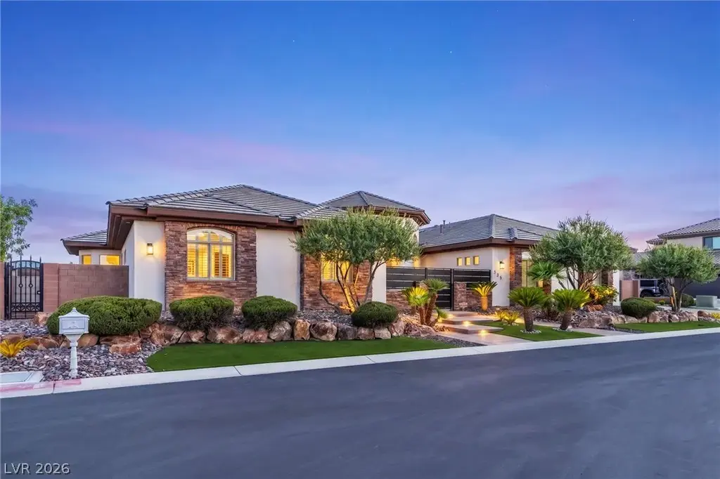 225 Saint Elmo Circle, Las Vegas