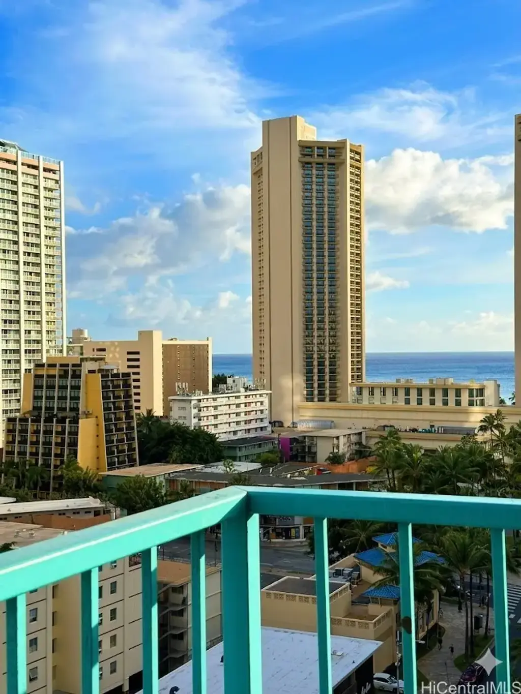 444 Kanekapolei Street # 1402, Honolulu