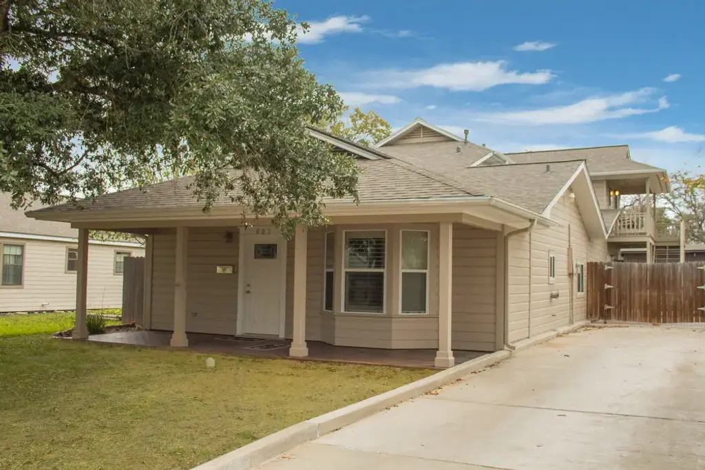 803 Welsh Avenue, College Station