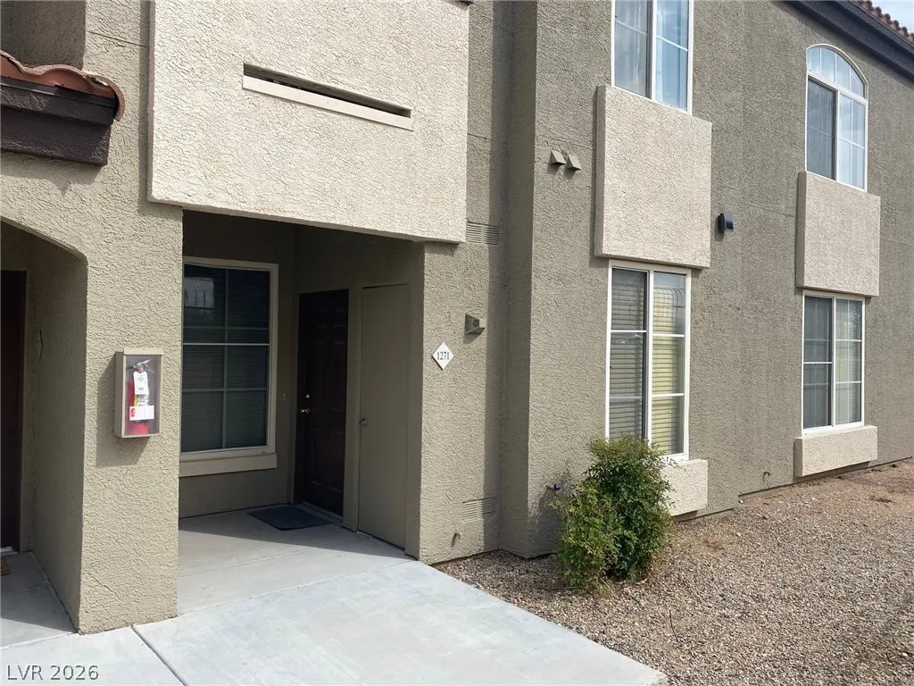 Photo of Listing #2780887