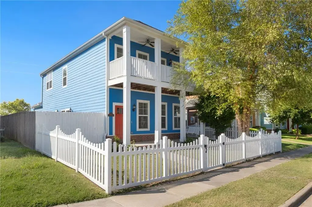 6506 W Knoll View, Rogers
