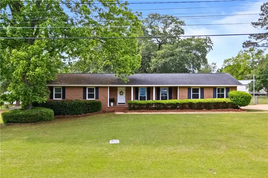 1105 Morris Ave, Opelika