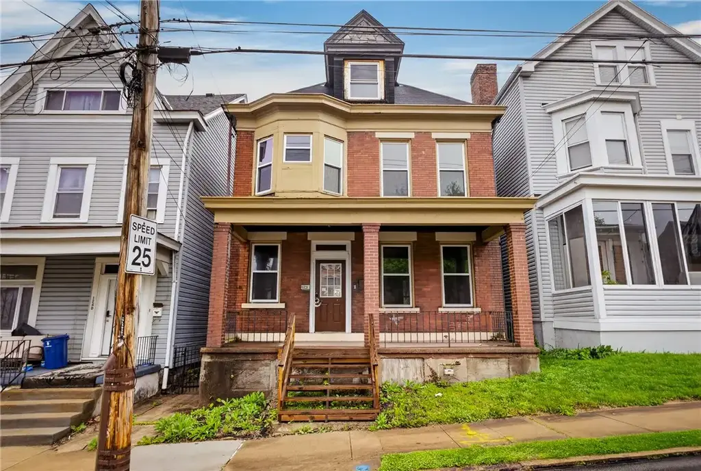 1238 Superior Avenue , Marshall Shadeland