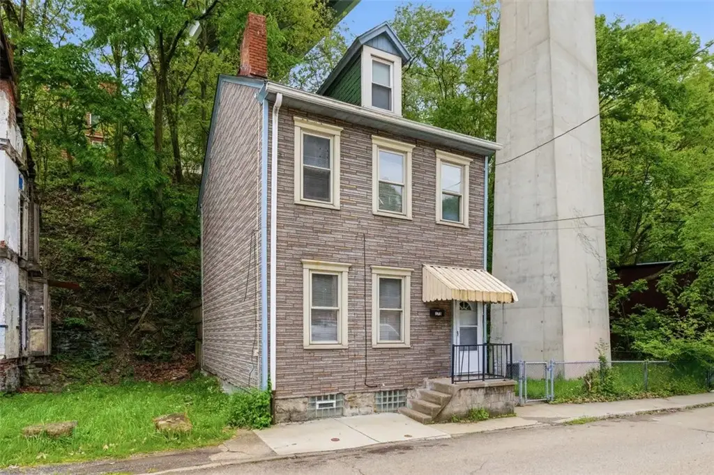 175 Lecky Avenue , Woods Run
