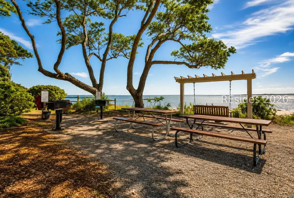 239 Beach City Road 1225, Hilton Head Island