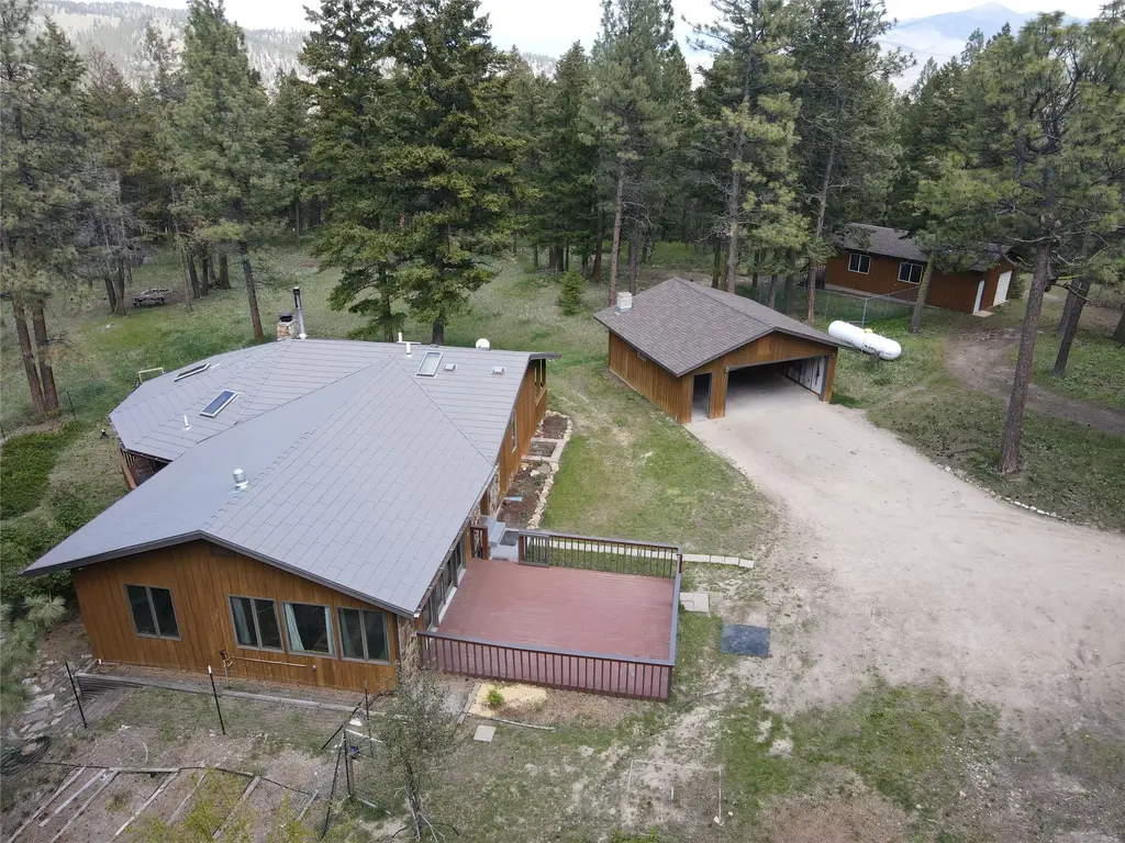 9420 Mormon Creek Road, Lolo