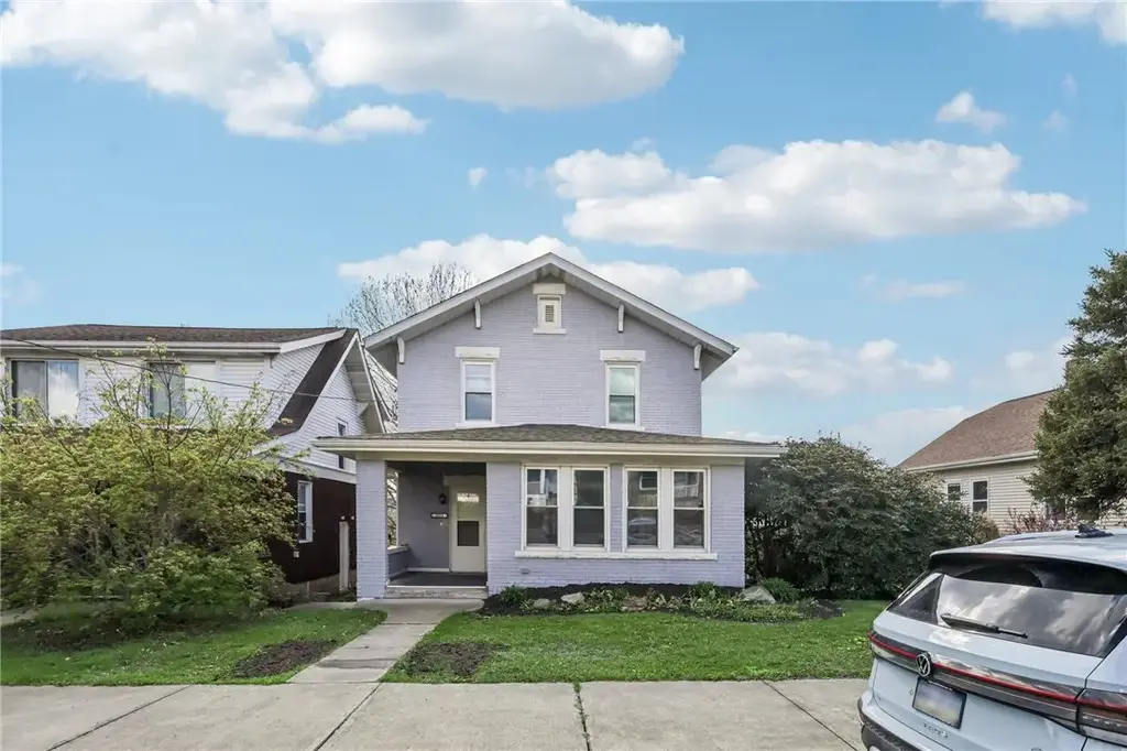 2011 Ridge Avenue , Arnold