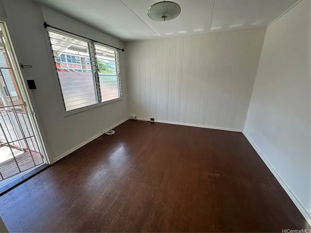 2956 Varsity Circle, Honolulu