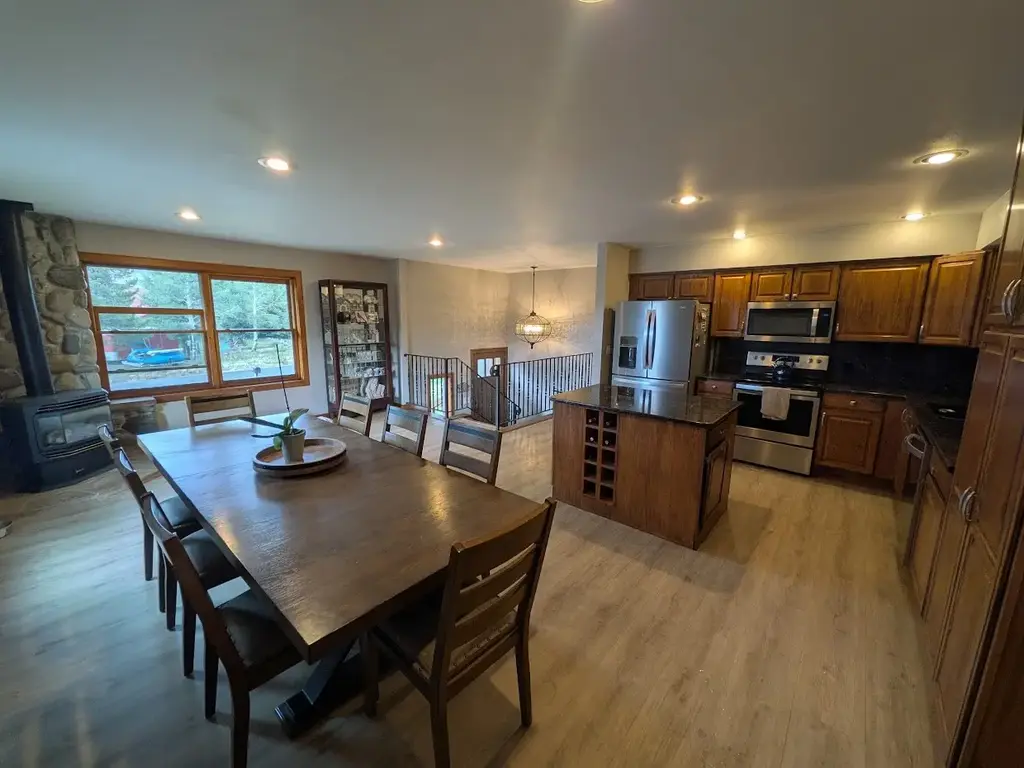 216 Climax Drive, Dillon