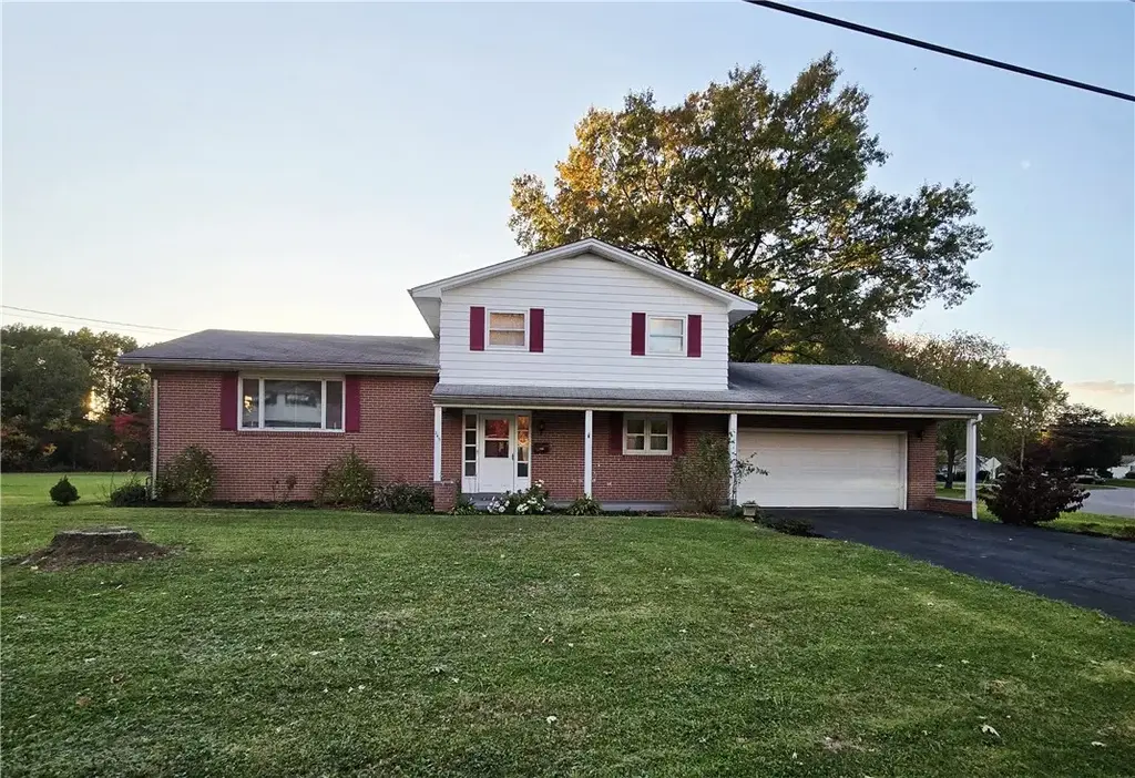 245 Todd Avenue , Hermitage